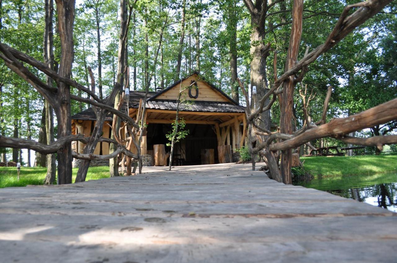 Pokoje Zimna Woda Rozalin  Exterior photo